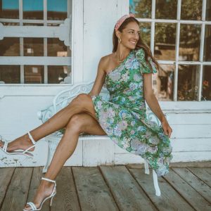 Explore la chaleur des mots avec une athlétique de La Roche-sur-Yon Mélissa - rencontre-Milf-La Roche-sur-Yon